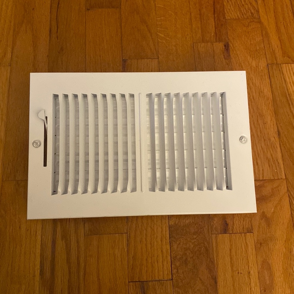 White in floor Air vent, measurements in pictures!